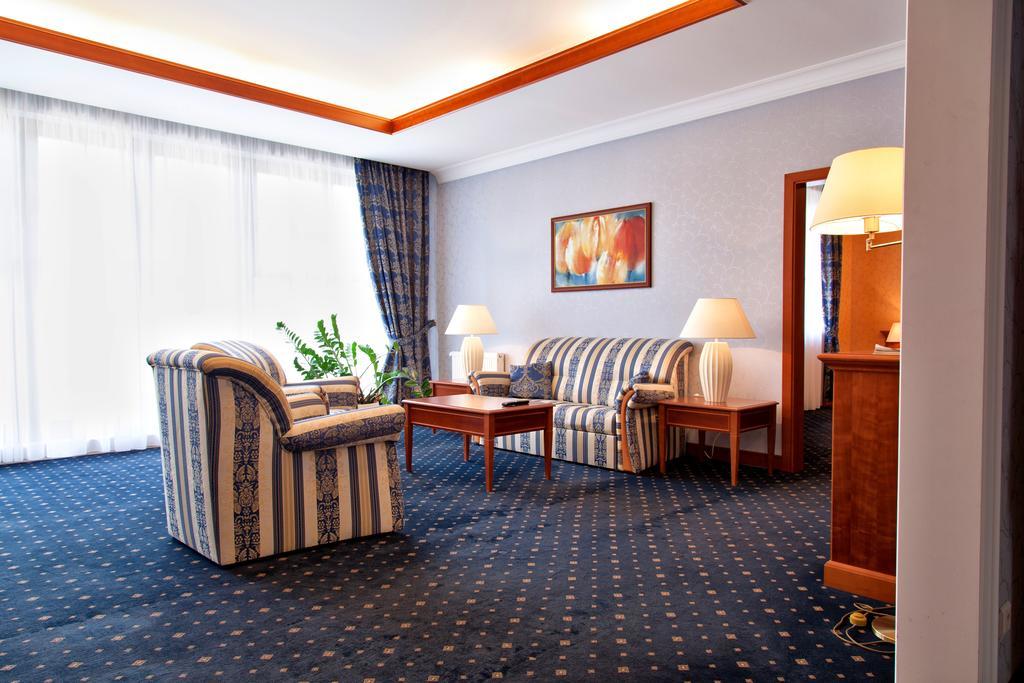 Hotel Sv. Ludmila Skalica Dış mekan fotoğraf